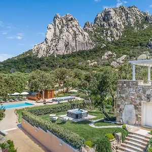Antica Fonte Homes , San Pantaleo Italy