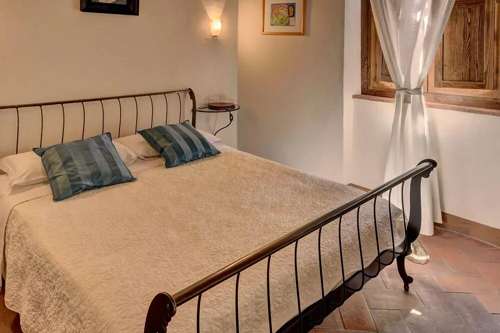 Albergo San Lorenzo Poppi 3*,  Italy